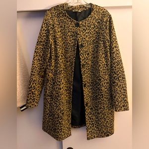Gorgeous leopard spots overcoat. Like brand new. Very stylish